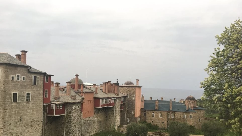 Φωτογραφίες: Εντυπωσιασμένος ο Αμερικανός πρέσβης από το Άγιο Όρος